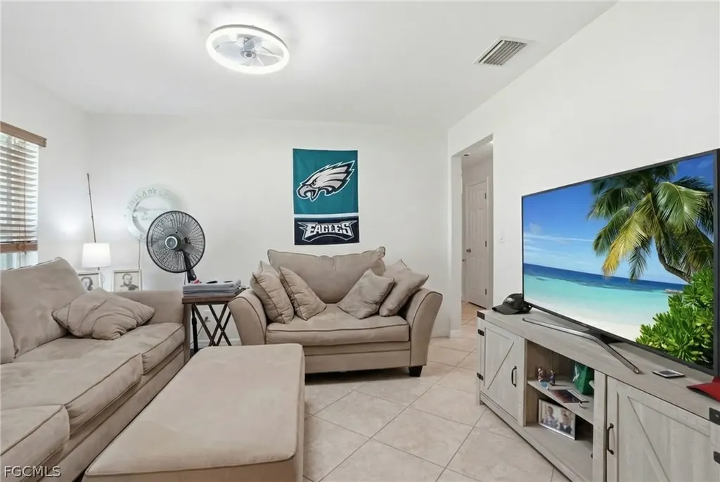 3310 NW 5th Terrace Cape Coral FL 33993