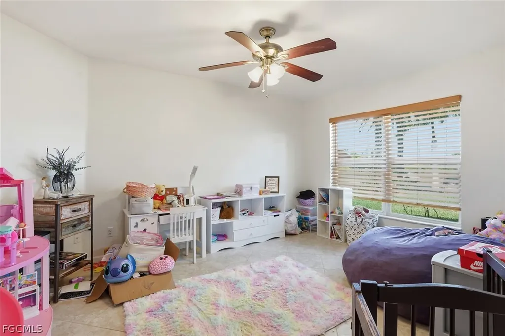 3310 NW 5th Terrace Cape Coral FL 33993