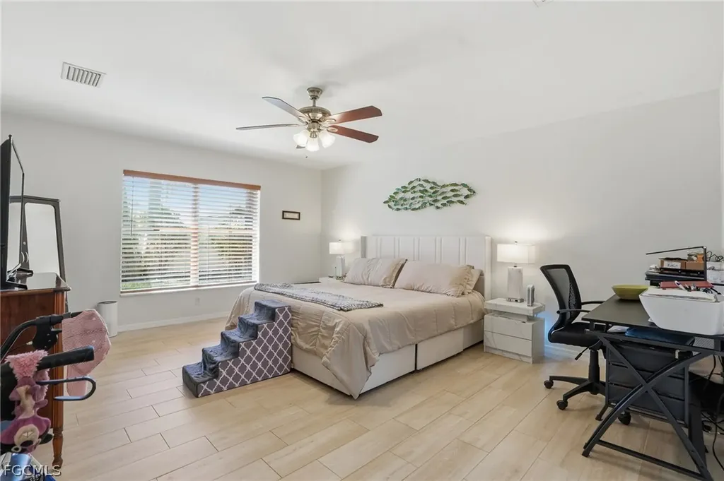 3310 NW 5th Terrace Cape Coral FL 33993