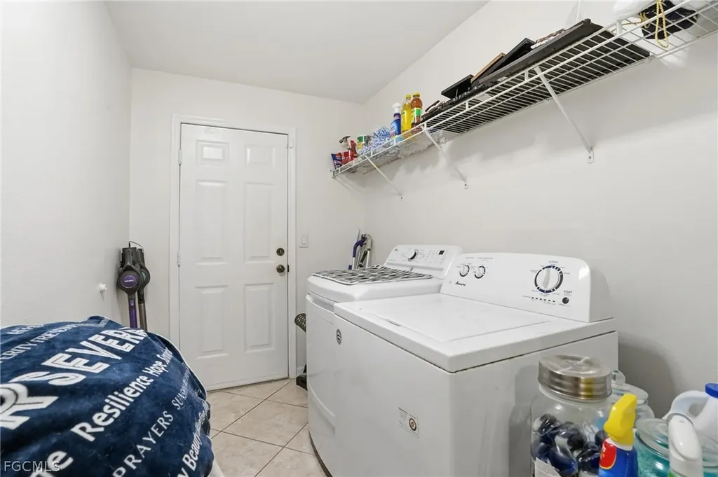 3310 NW 5th Terrace Cape Coral FL 33993