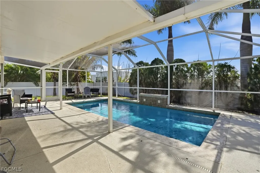3310 NW 5th Terrace Cape Coral FL 33993