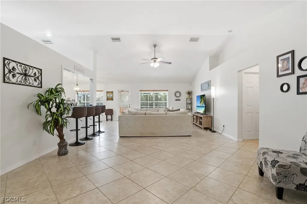 3310 NW 5th Terrace Cape Coral FL 33993