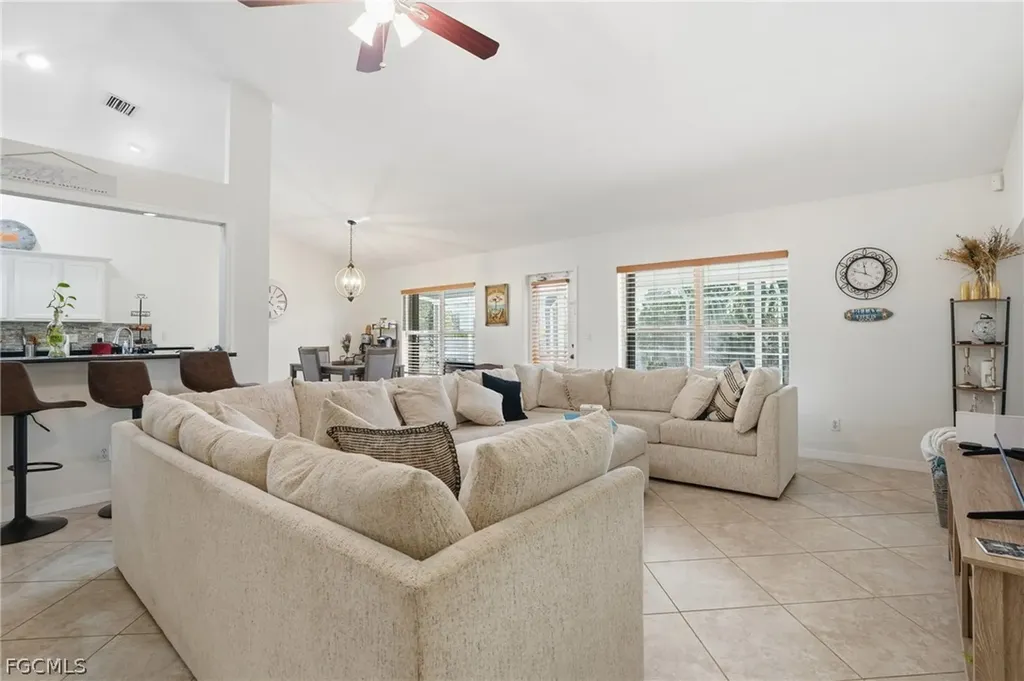 3310 NW 5th Terrace Cape Coral FL 33993
