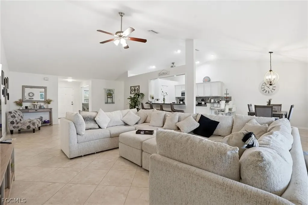 3310 NW 5th Terrace Cape Coral FL 33993