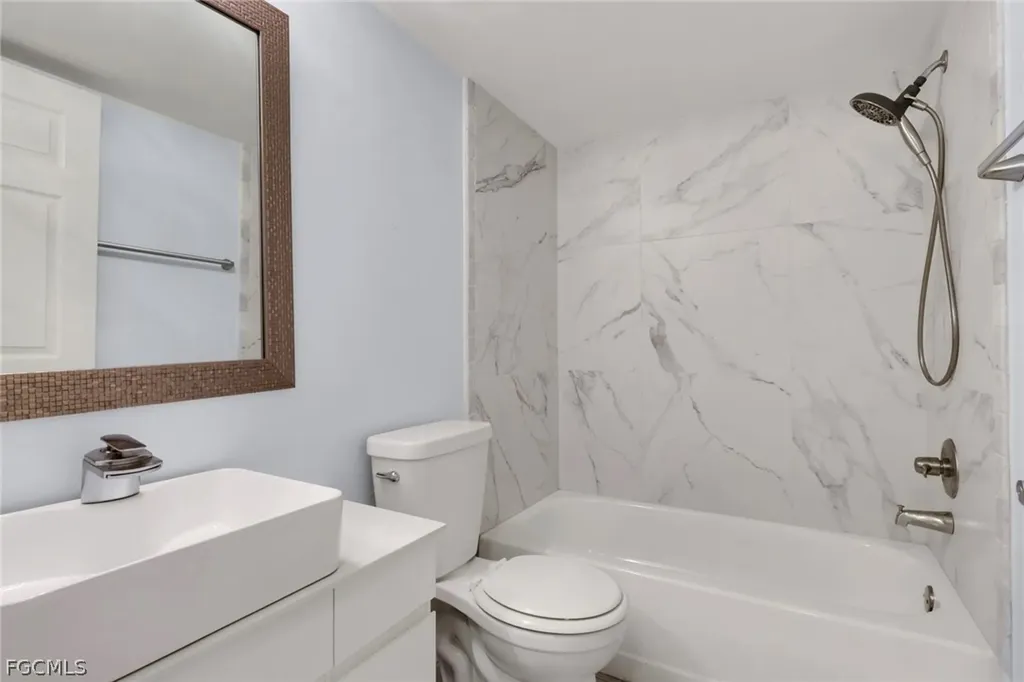 773 Wiggins Lake Drive Naples FL 34110