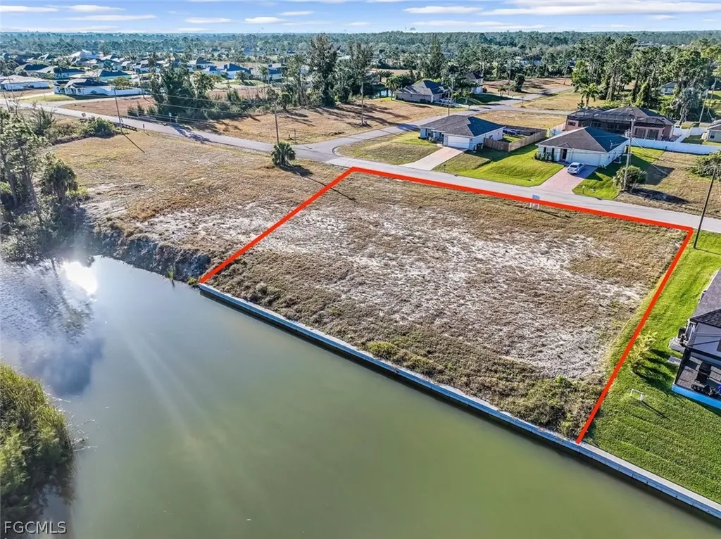 2027 NE 34th Terrace Cape Coral FL 33909