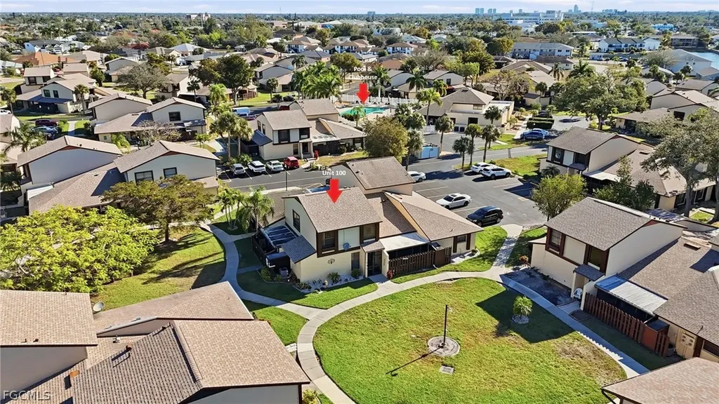 631 SE 12th Avenue Cape Coral FL 33990