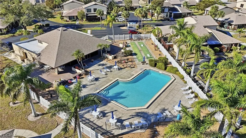 631 SE 12th Avenue Cape Coral FL 33990