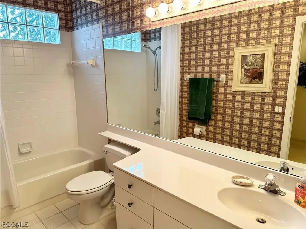 27080 Lake Harbor Court Bonita Springs FL 34134