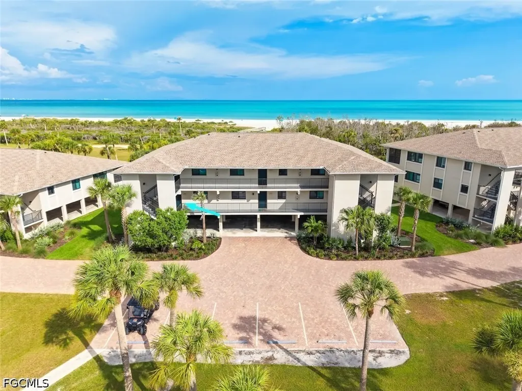 1919 Olde Middle Gulf Drive Sanibel FL 33957