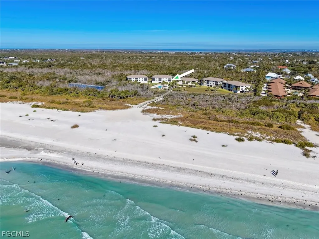 1919 Olde Middle Gulf Drive Sanibel FL 33957