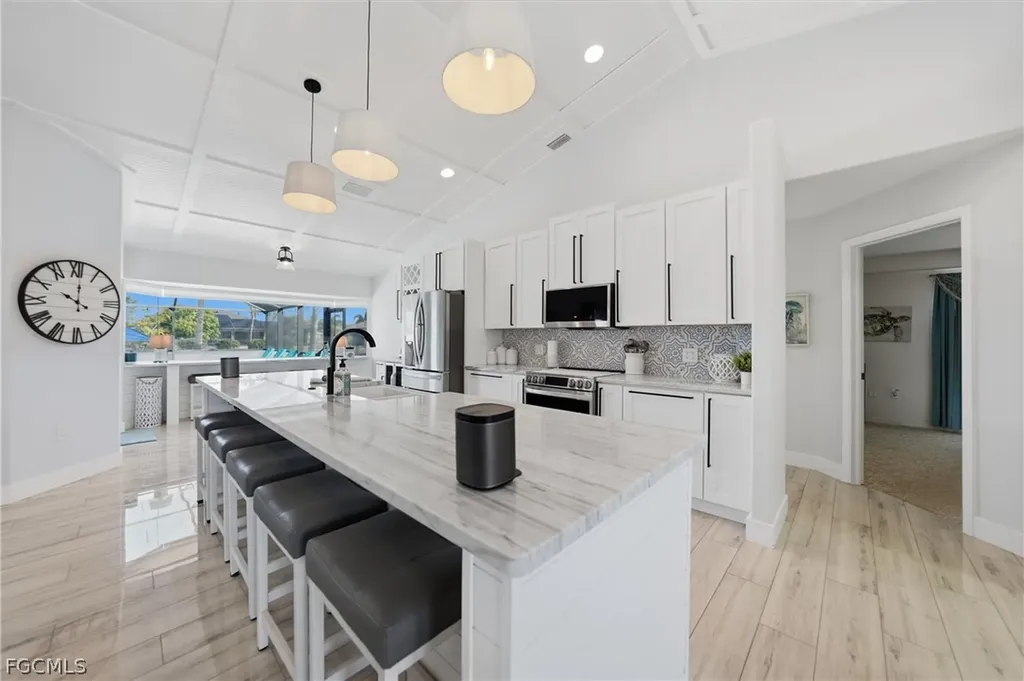 600 Royal Poinciana Punta Gorda FL 33955