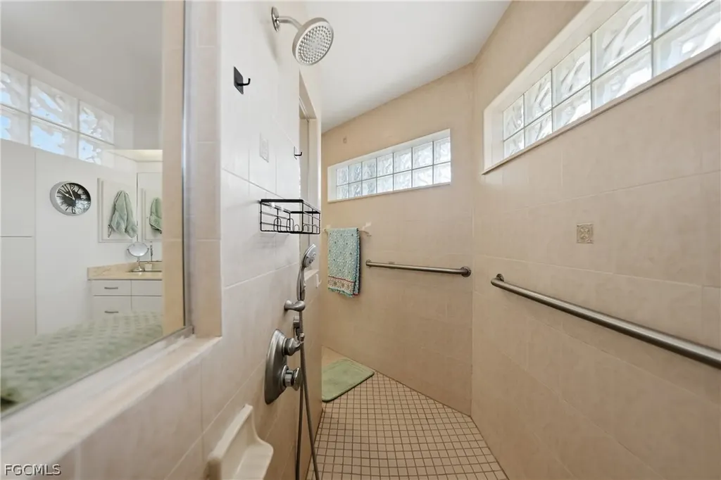 600 Royal Poinciana Punta Gorda FL 33955