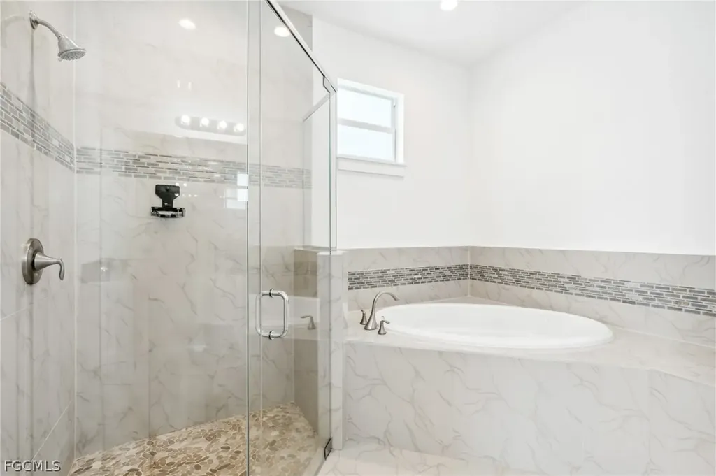 2725 SW Embers Terrace Cape Coral FL 33991