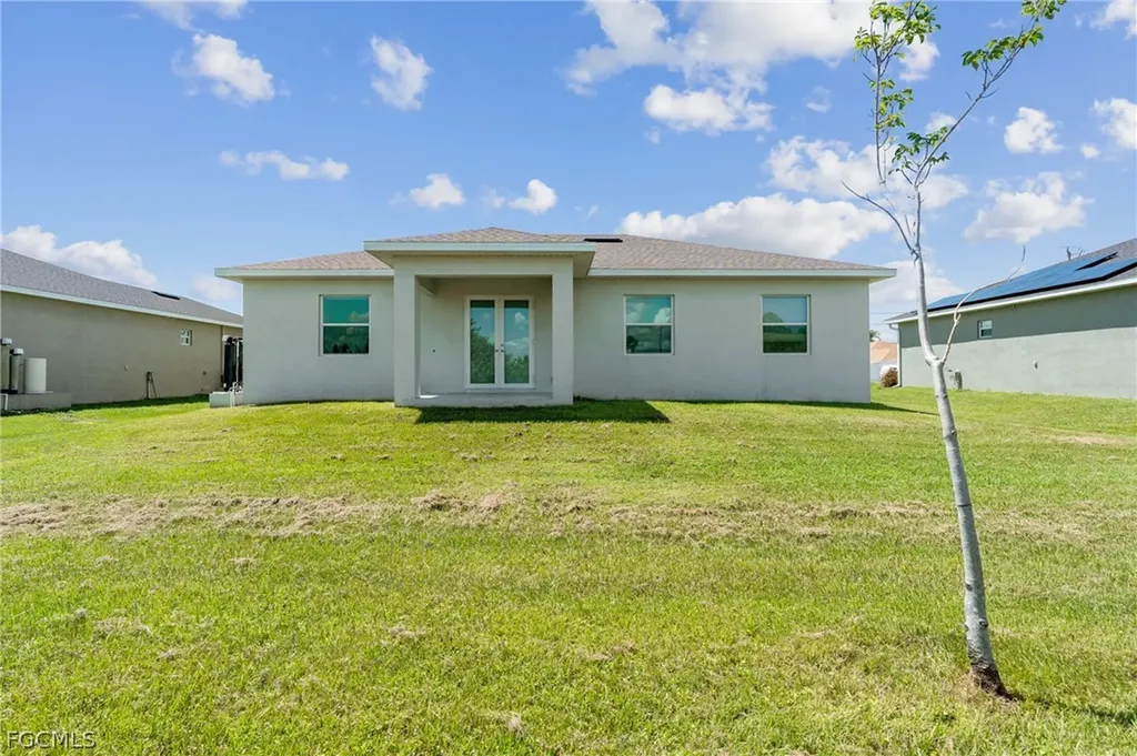 2725 SW Embers Terrace Cape Coral FL 33991