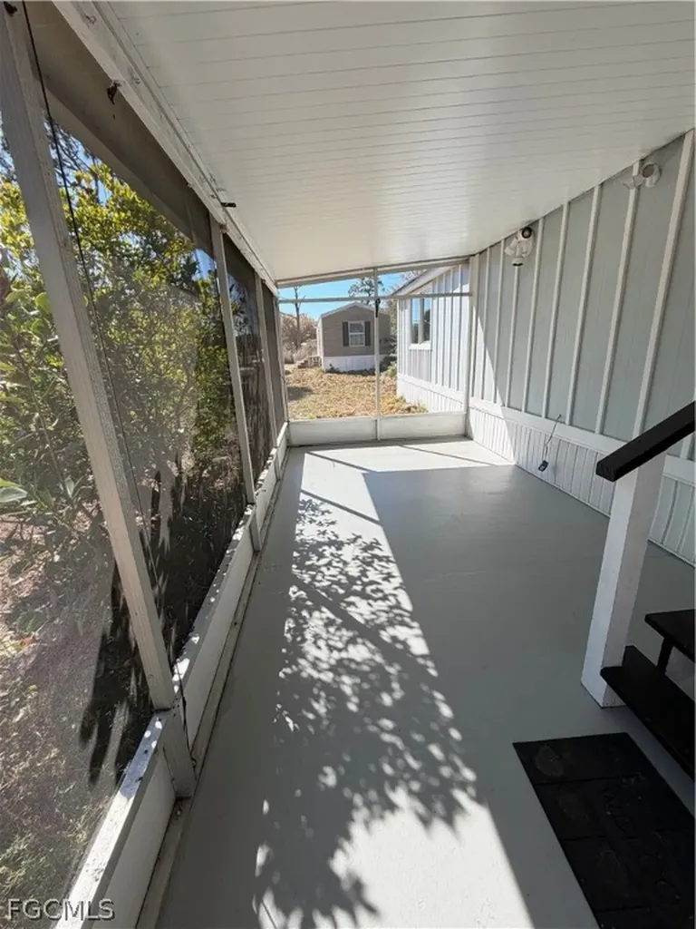 8086 Ebson Drive North Fort Myers FL 33917