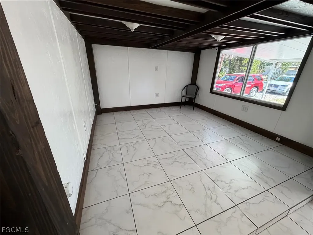 8086 Ebson Drive North Fort Myers FL 33917