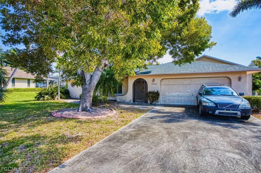 14922 Bonaire Circle Fort Myers FL 33908