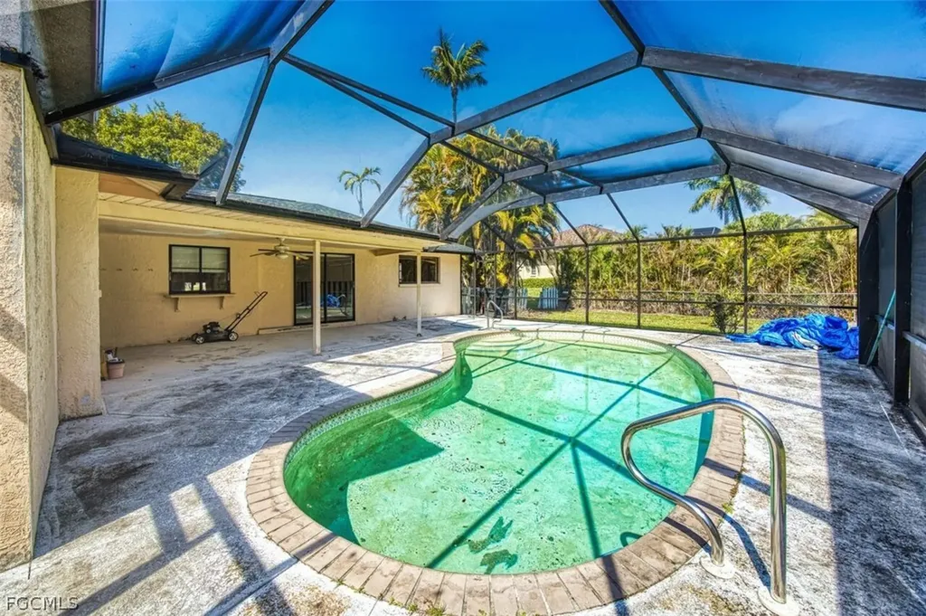 14922 Bonaire Circle Fort Myers FL 33908