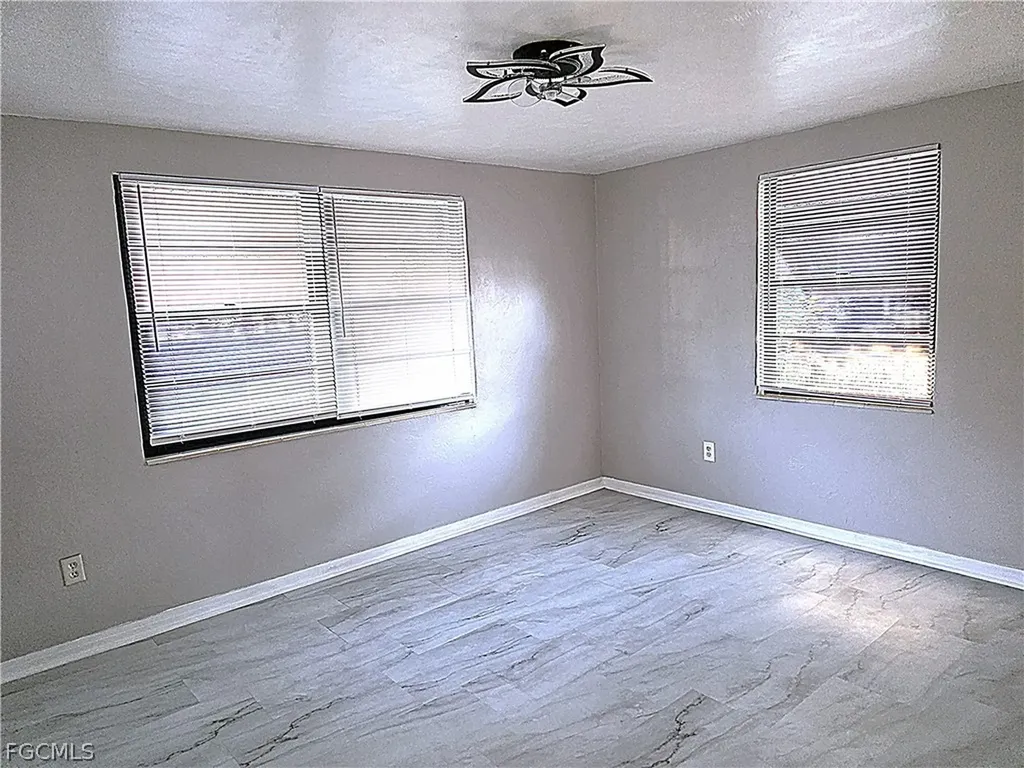 135 Powell Creek Circle North Fort Myers FL 33917