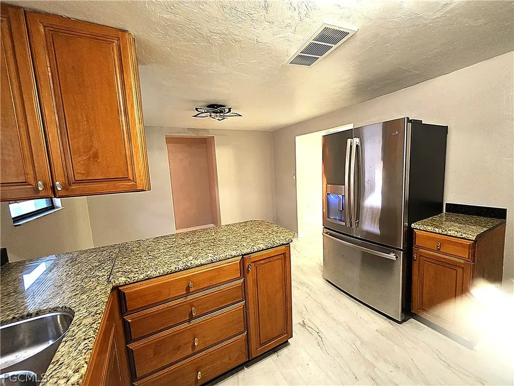 135 Powell Creek Circle North Fort Myers FL 33917
