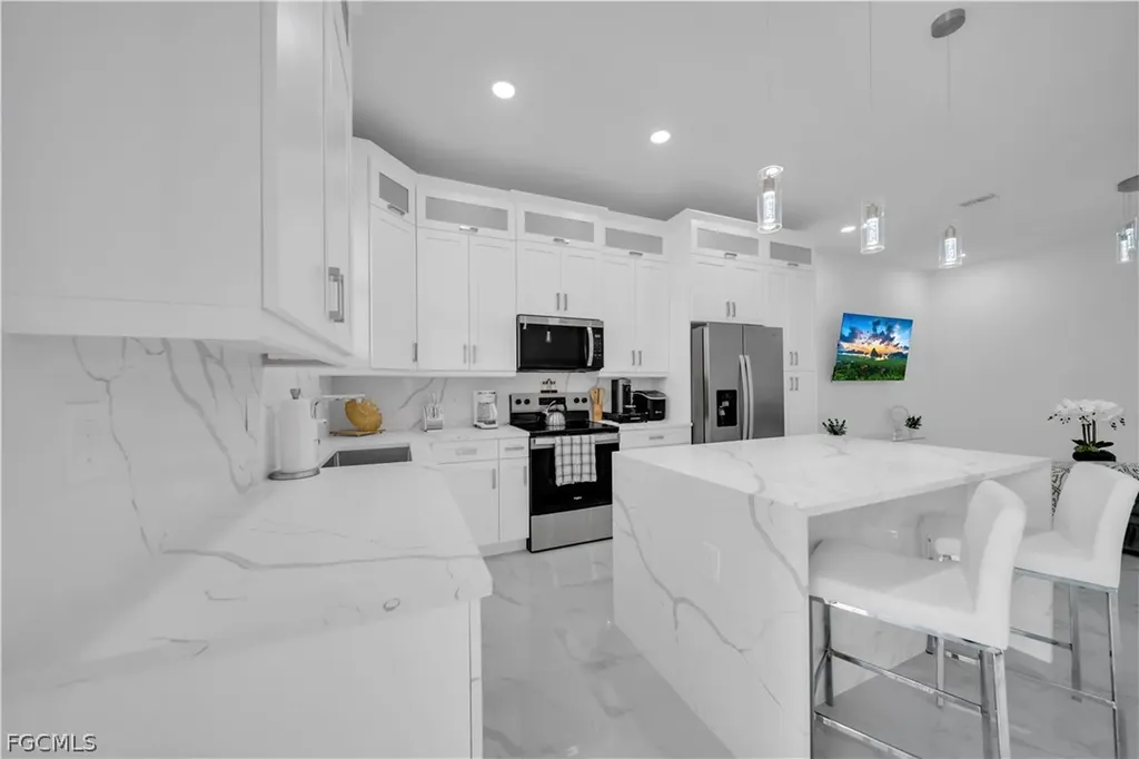 424-426 Grant Boulevard Lehigh Acres FL 33974