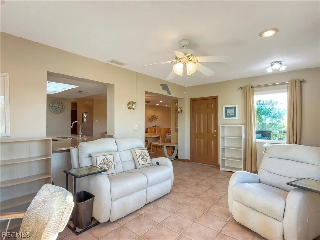 1232 Haddington Circle Sun City Center FL 33573