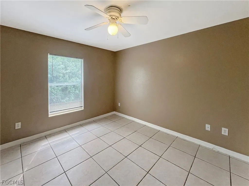 5231 27th Street SW Lehigh Acres FL 33973