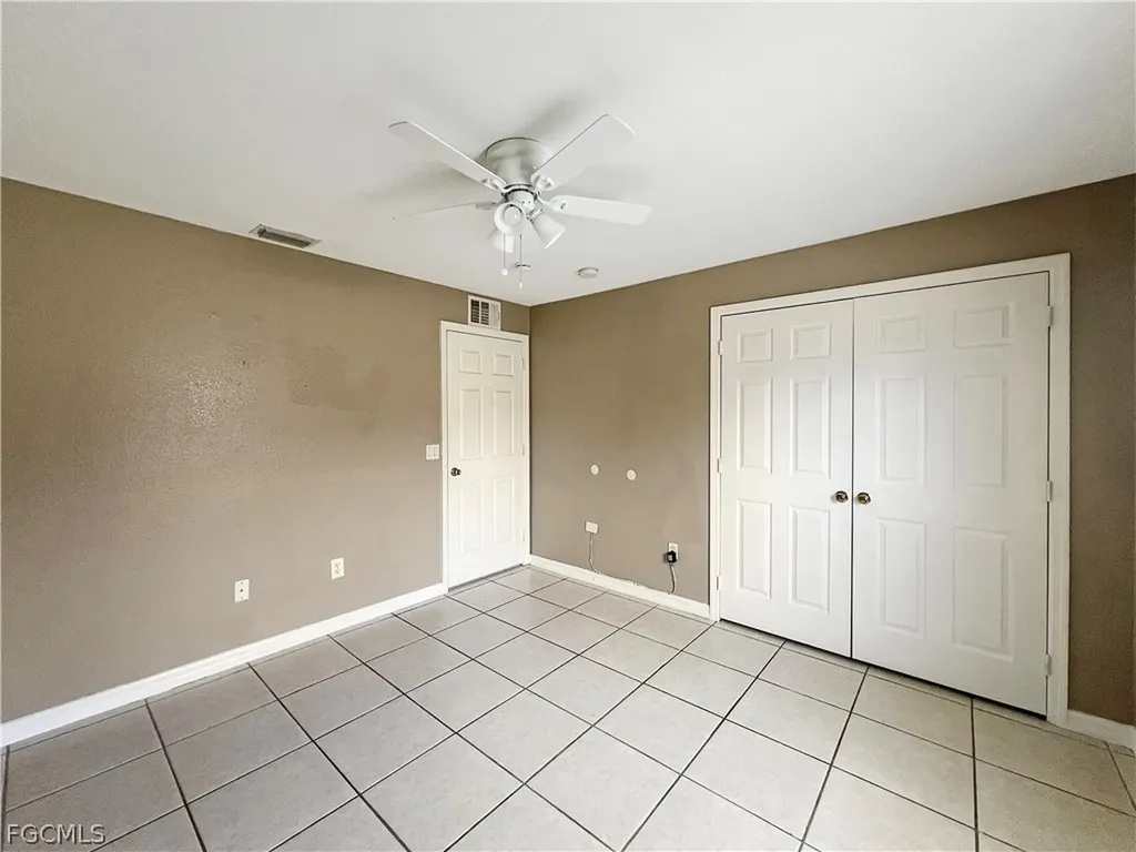 5231 27th Street SW Lehigh Acres FL 33973