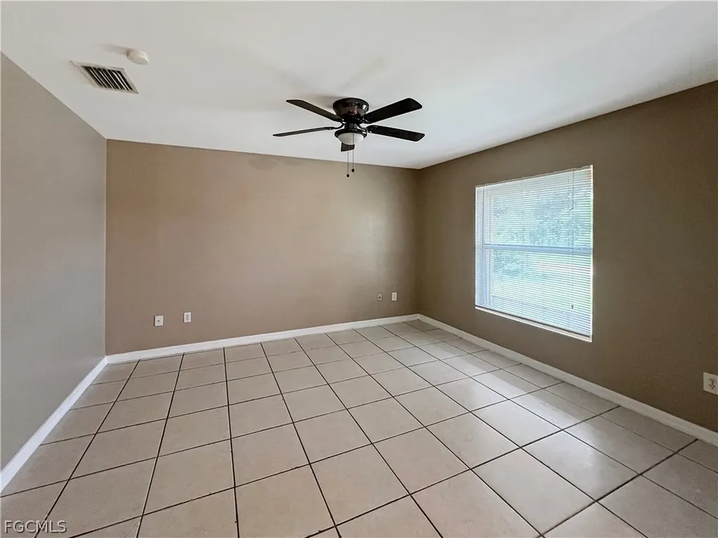5231 27th Street SW Lehigh Acres FL 33973