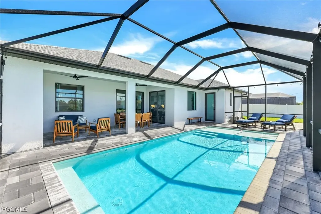 1510 NW 4th Street Cape Coral FL 33993