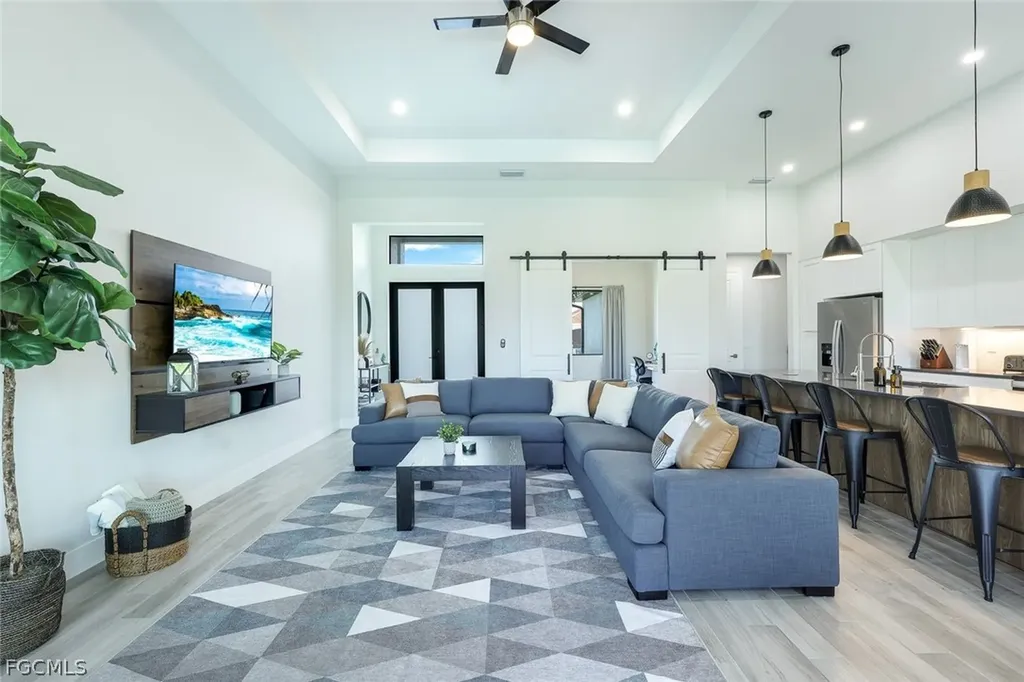 1510 NW 4th Street Cape Coral FL 33993