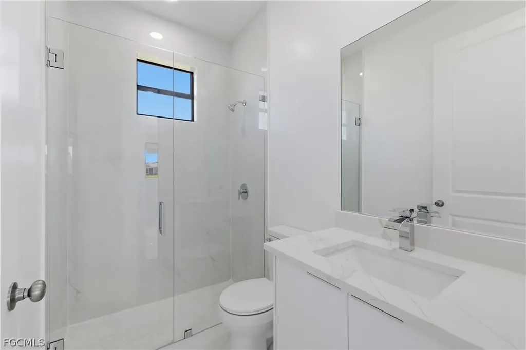 401 NW 25th Avenue Cape Coral FL 33993