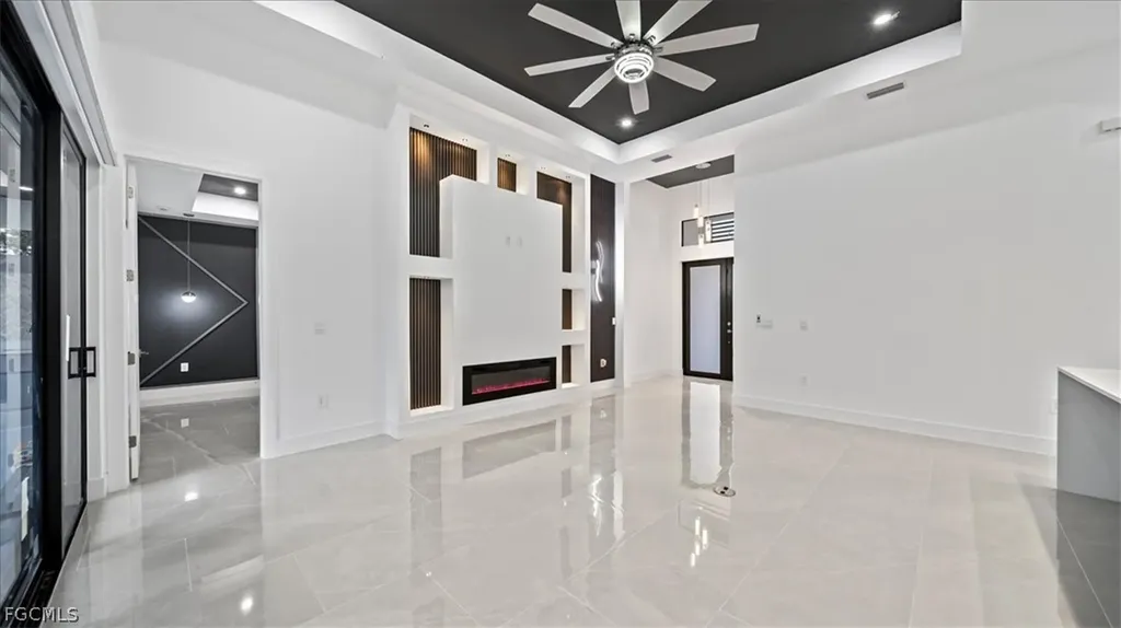 2711 Van Buren Parkway Cape Coral FL 33993