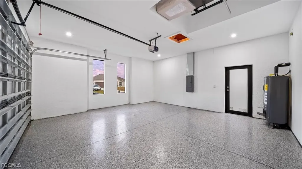 2711 Van Buren Parkway Cape Coral FL 33993