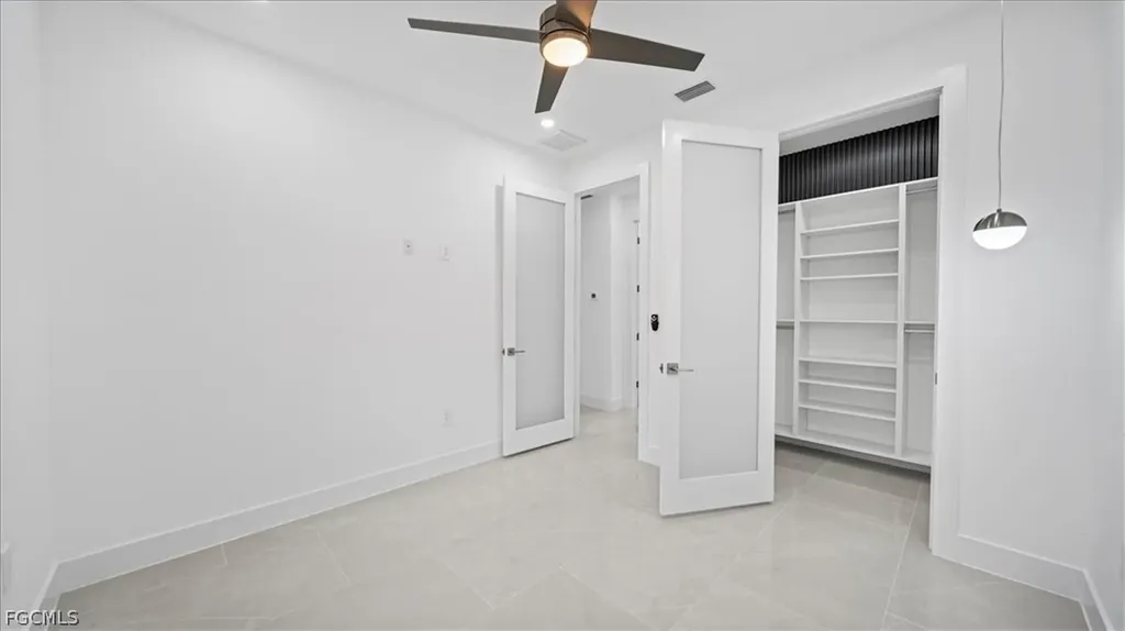 2711 Van Buren Parkway Cape Coral FL 33993