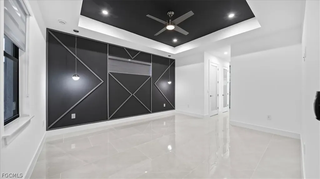 2711 Van Buren Parkway Cape Coral FL 33993