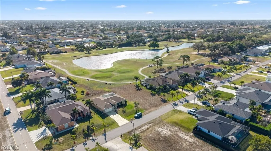 2711 Van Buren Parkway Cape Coral FL 33993