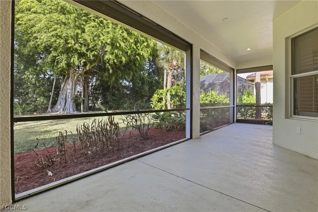 16192 Coco Hammock Way Fort Myers FL 33908