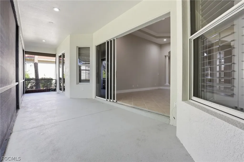 16192 Coco Hammock Way Fort Myers FL 33908