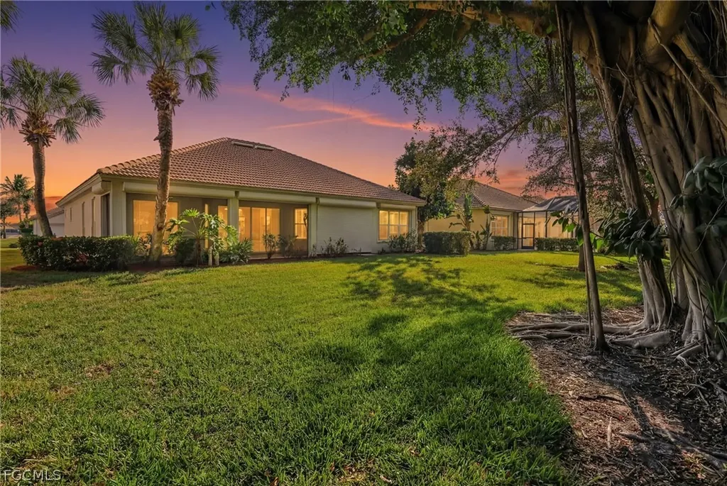16192 Coco Hammock Way Fort Myers FL 33908