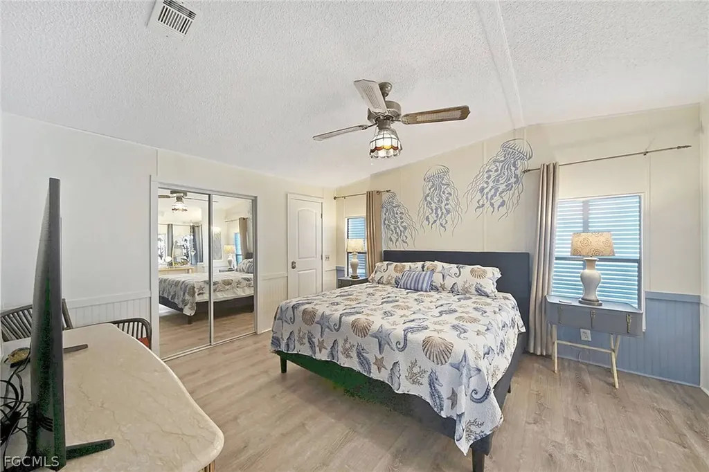 3070 Harpoon Lane St. James City FL 33956