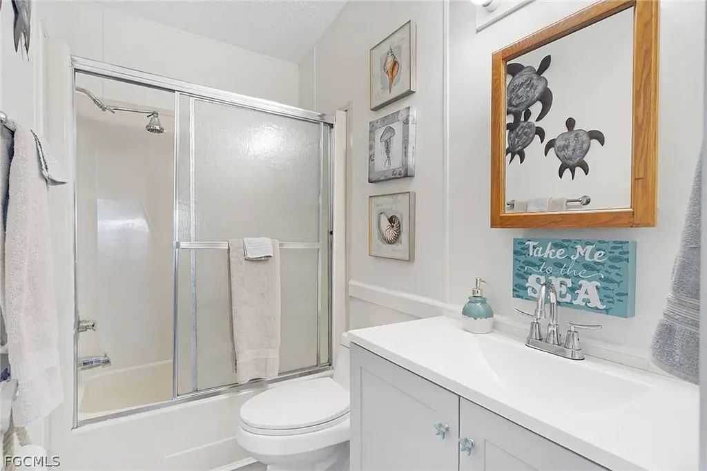 3070 Harpoon Lane St. James City FL 33956