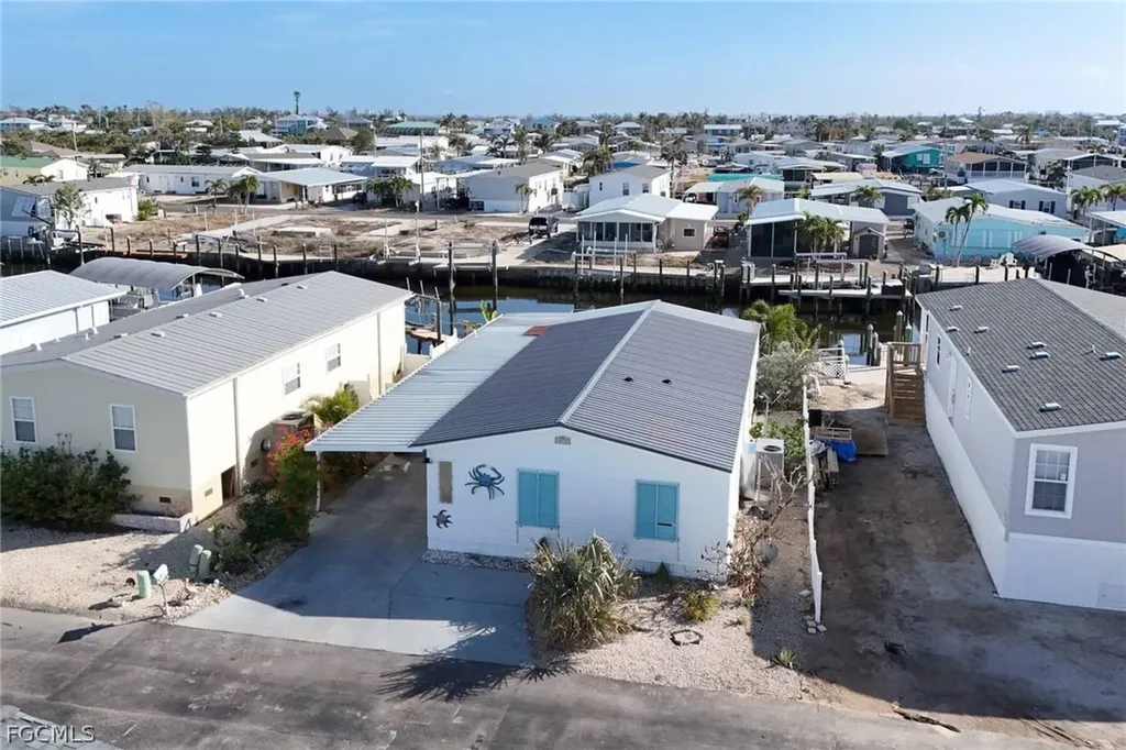 3070 Harpoon Lane St. James City FL 33956