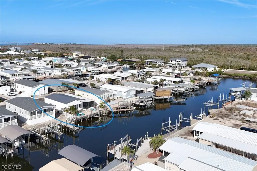 3070 Harpoon Lane St. James City FL 33956