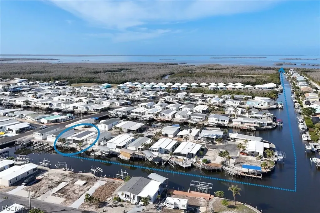 3070 Harpoon Lane St. James City FL 33956