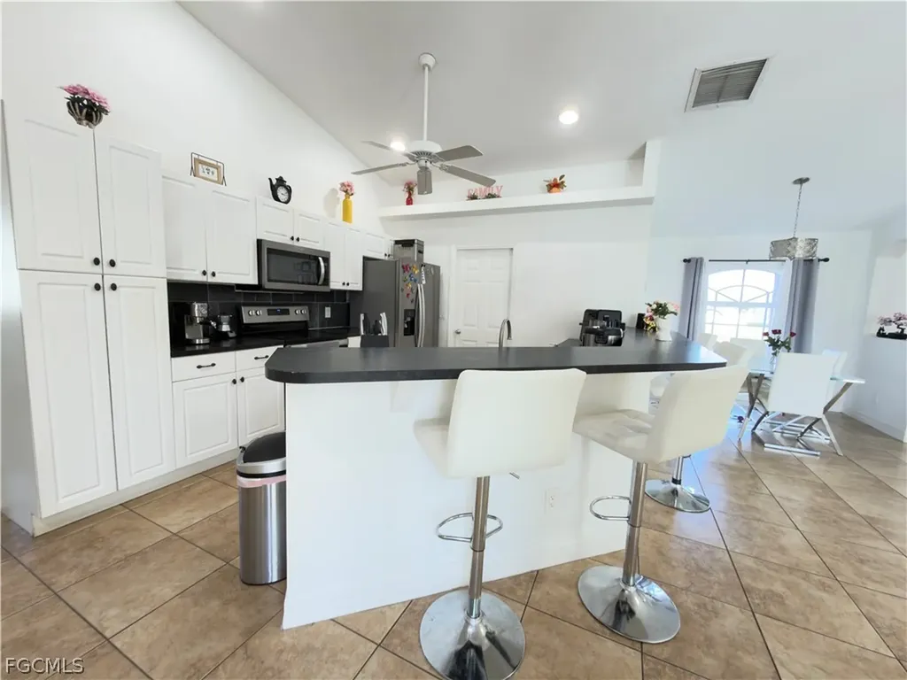 1208 NW 15th Avenue Cape Coral FL 33993