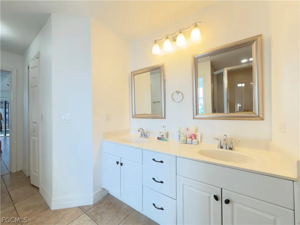 1208 NW 15th Avenue Cape Coral FL 33993