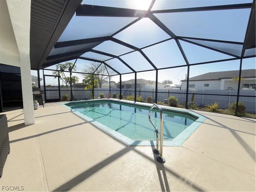 1208 NW 15th Avenue Cape Coral FL 33993