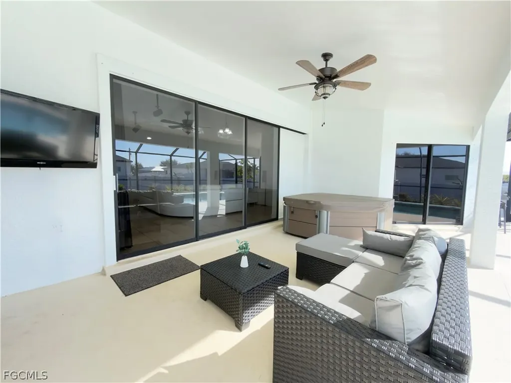 1208 NW 15th Avenue Cape Coral FL 33993
